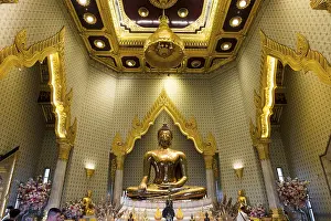 Golden Buddha statue, Wat Trai Mit Witthayaram Worawihan