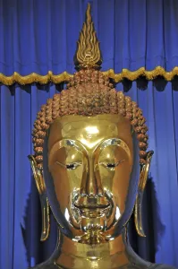Golden Buddha statue, Wat Traimitr