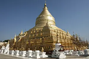 Golden stupa of Shwezigon Pagoda