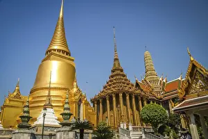 Golden Temple Wat Pha Khaw in Bangkok, Thailand