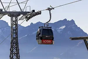 Framed Print : Gondelbahn Leysin - Berneuse, Vaud, Switzerland
