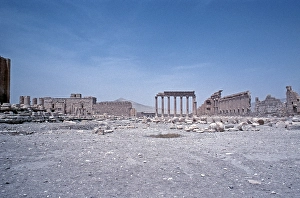 The Great Court, Bel Temple, Palmyra, Tadmor, Syria, May 1987, vintage, retro, old, historical, Asia