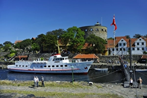 Category Scandinavia Prints: Great Tower and Ship, Harbour, Christianso Island
