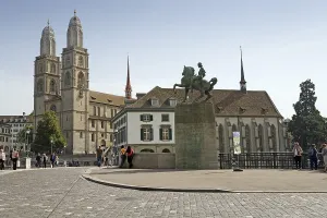 Grossmuenster Minster on the left