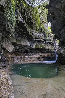 Grotte Cascata Urlante a Premilcuore