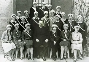 Group shot, Final class, 1930, Karolinengymnasium Rosenheim