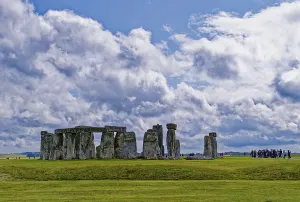 A group of tourists visits Stonehenge