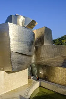 Guggenheim Museum Bilbao, architect Frank O