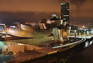 Guggenheim Museum at night, architect Frank Gehry