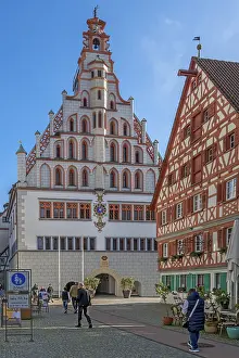 Half-timbered house and late Gothic town hall with early Baroque gable