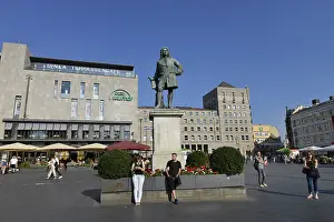 Handel Monument, Market Square Halle an der Saale
