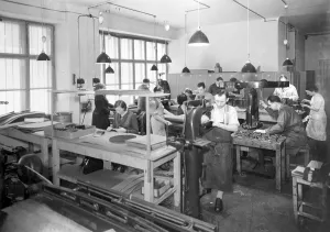 Handicraft, workers in a shoe factory
