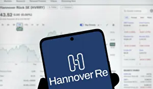Category Historic EN Prints: Hannover re logo is displayed on smartphone