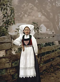 A Hardanger girl, Hardangerfjord