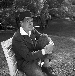 Hat fashion in the 1950s. Actor Hasse Ekman