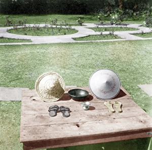 Hats, chappals and sandals of Mahatma Gandhi, India, Asia, 1948, Asia