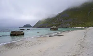 Hauklandstranda, beach by the sea