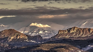Category Mountain Landscapes Prints: HDR, White Mountains in Winter