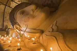 Head of the reclining Buddha, Shinbinthalyaung Temple