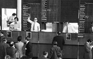 Hectic activity, here at the Rheinisch-Westfaelische Boerse in 1966