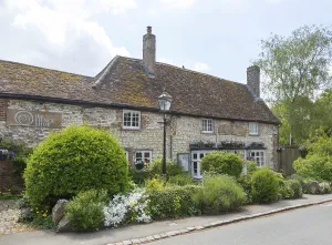 The Henge Shop gift souvenir shop