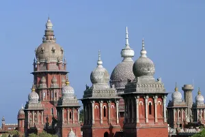 High Court in Parrys Corner, Broadway
