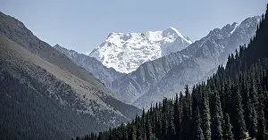 High mountains in the mountain valley near Altyn Arashan