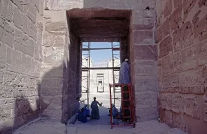 High Tor tor, Migdol, Medinet Habu