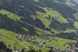 Hike Eggalm to Tux-Vorderlanersbach (1257m)