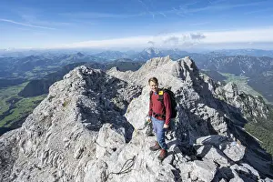 Hiker in rocky terrain, ascent to Mitterhorn