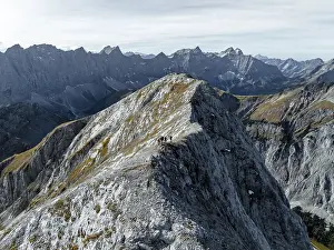Hikers on the Gamsjoch, aerial view