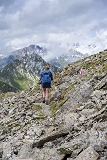 Hikers in the high mountains, Lasoerling Hoehenweg