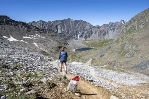 Hikers in front of the Neue Reichenberger Huette