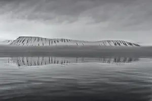 Hinlopen Strait, Spitsbergen Island