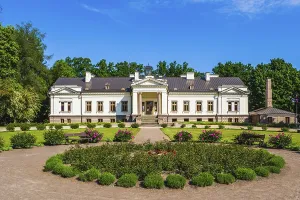 Historic Building, Manor of Gelgaudiskis with Park