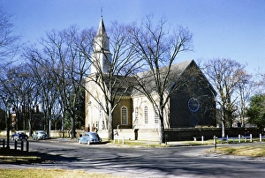 Historic colonial building Bruton Parish Church, built in 1674, Williamsburg, Virginia, USA around 1953