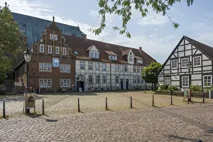 Category Cities DE Prints: Historic half-timbered houses on a sunny day