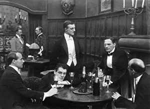 Historic photo, gentlemen's evening in the pub