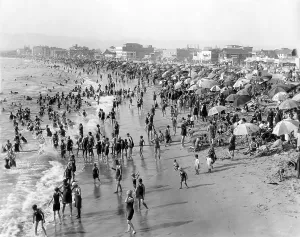 Historic photograph, happy group of swimmers