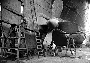 Historic photograph, shipyard, around 1930