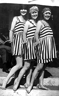 Historic photograph, three women in bathing suits