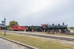 Historic Tennessee Central train with Engine 509