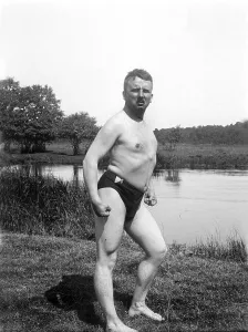 Historical image, strong man, ca. 1922