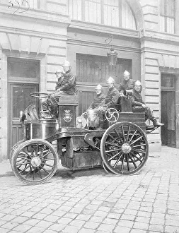 History of the automobile, First vehicle of the Paris fire brigade