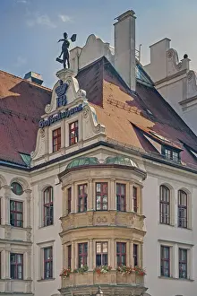 Detail of the Hofbrauhaus with oriel