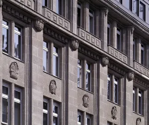 Hohenzollernhaus, facade