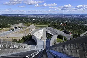 Holmenkollbakken, Holmenkollen