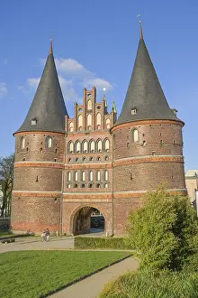 Holstentor, Holstentorplatz, Luebeck
