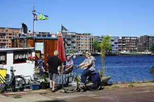 Houseboat on the Ijhaven canal