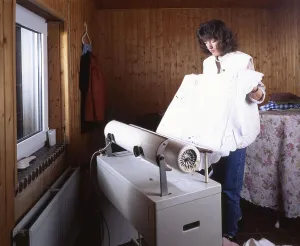 The housework of a housewife, here on 01